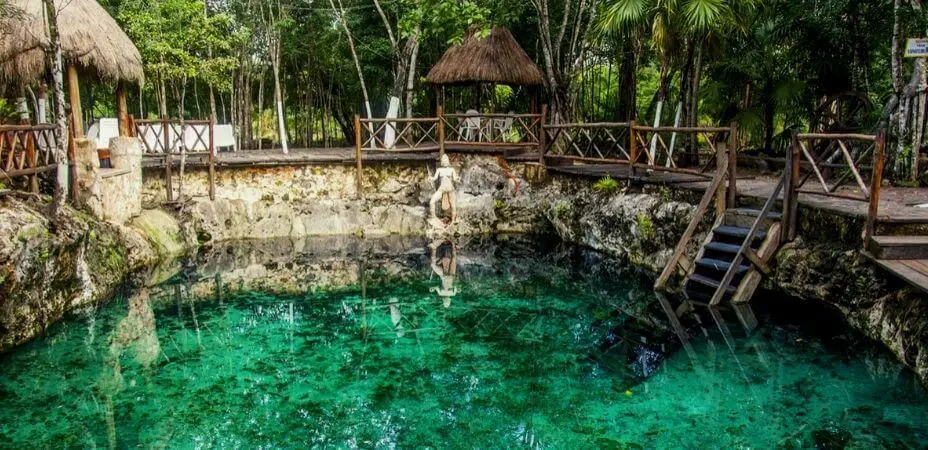 Cenote Zacil Ha