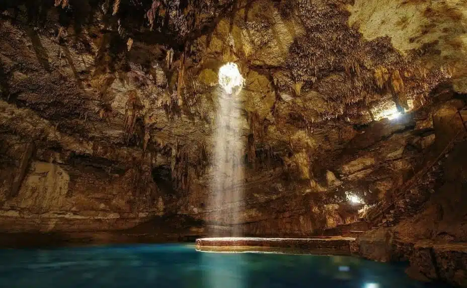 Cenote Suytun Cenote Suytun Yucatan