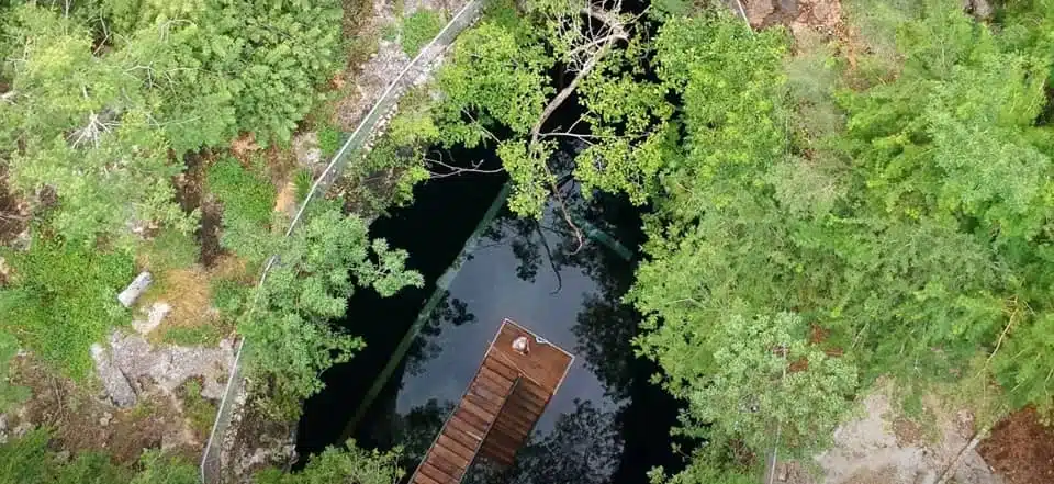 Cenote Yaxbacaltun Cenote Yaxbacaltun