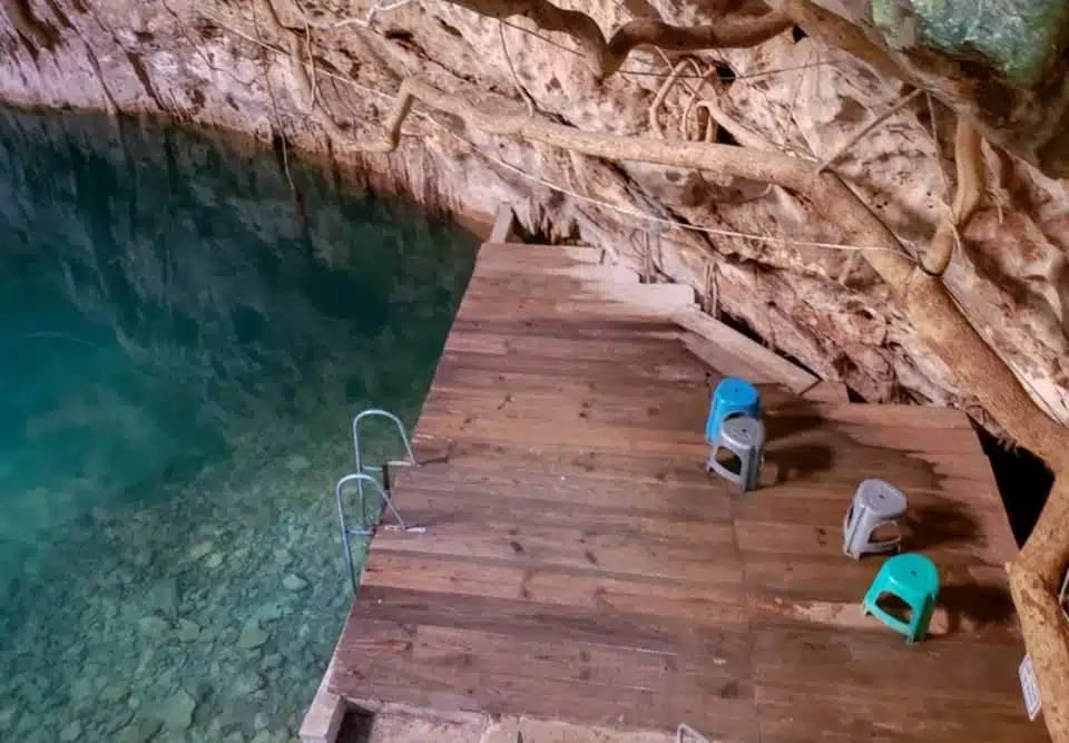 Cenote Hool Kosom Cenote Hool Kosom